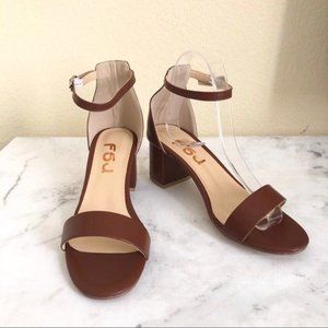 FSJ Size 8 Brown Open Toe PU Sandal